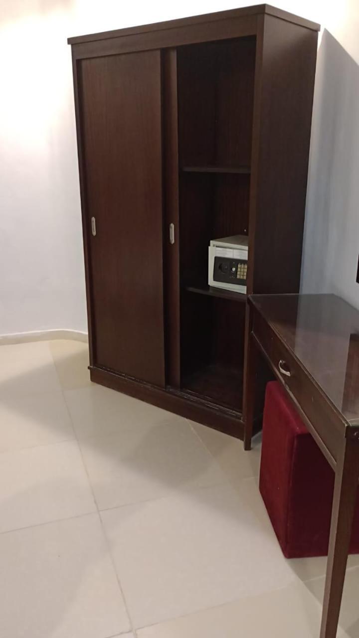 In Taibah Aparthotel Medina Luaran gambar