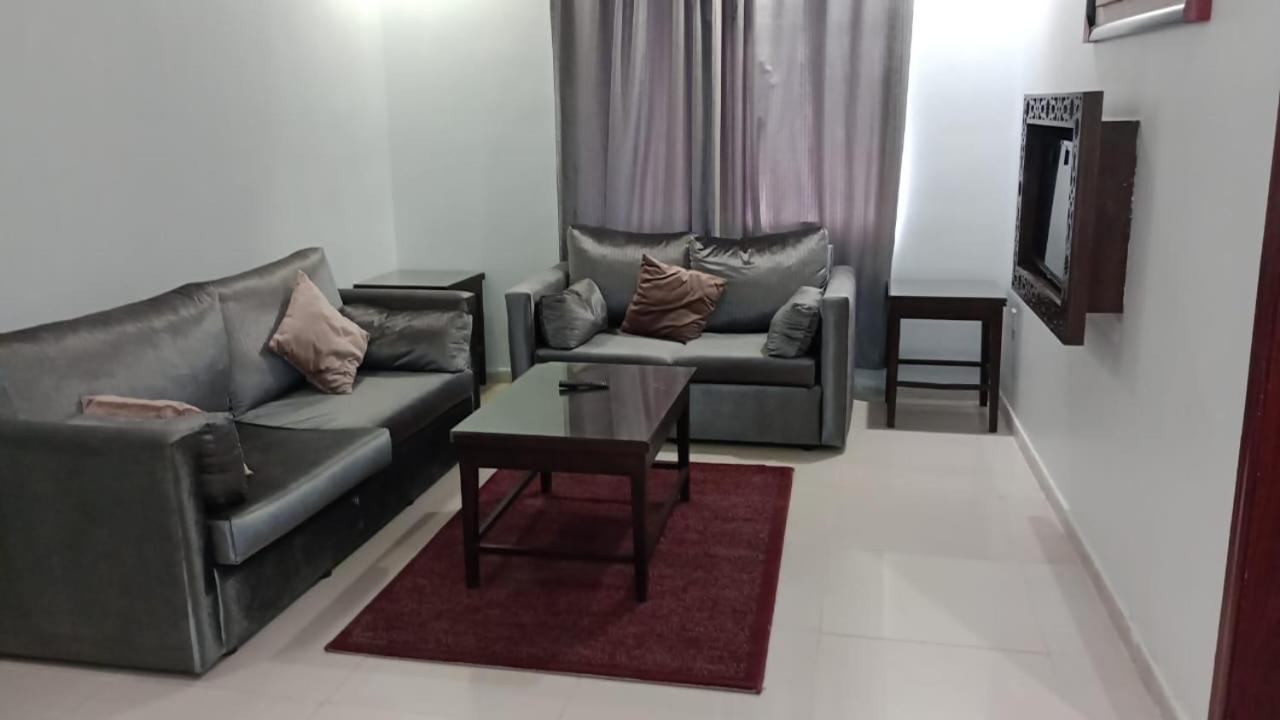 In Taibah Aparthotel Medina Luaran gambar